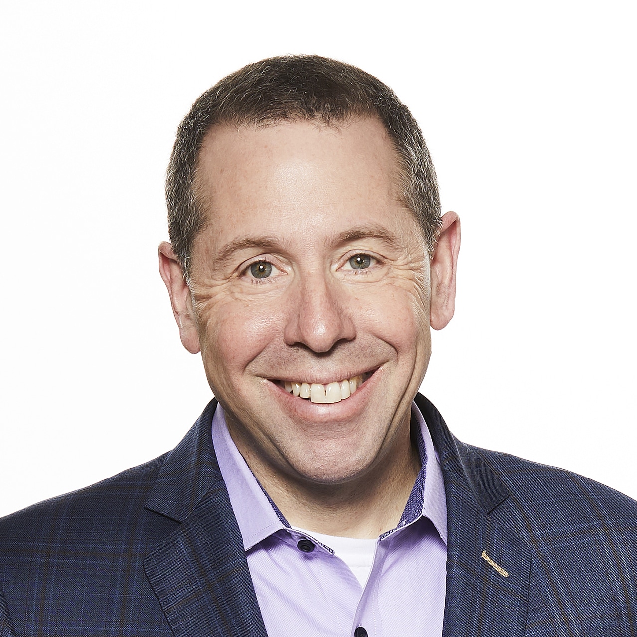 Jonathan Isaacson headshot