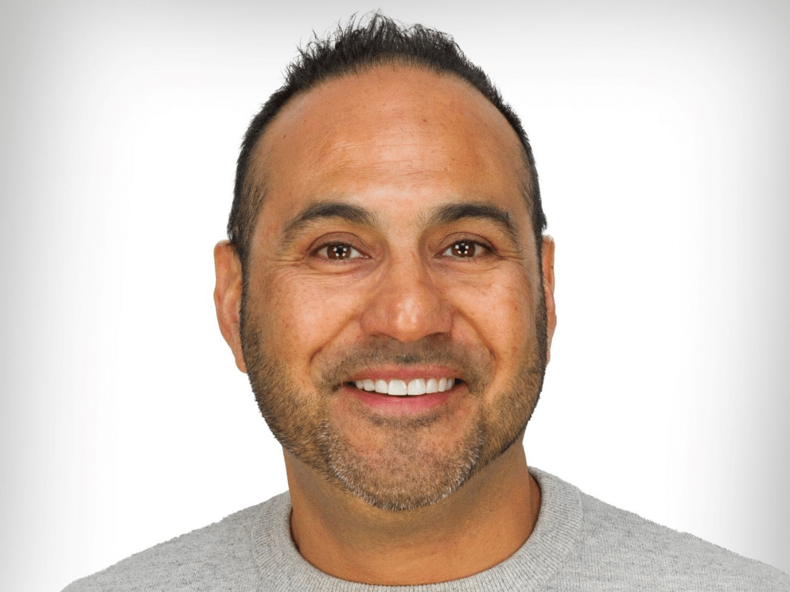 Sergio Munoz headshot